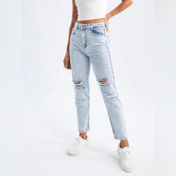 Zara Denim - Zara High Rise Distressed Mom Jeans Straight Leg